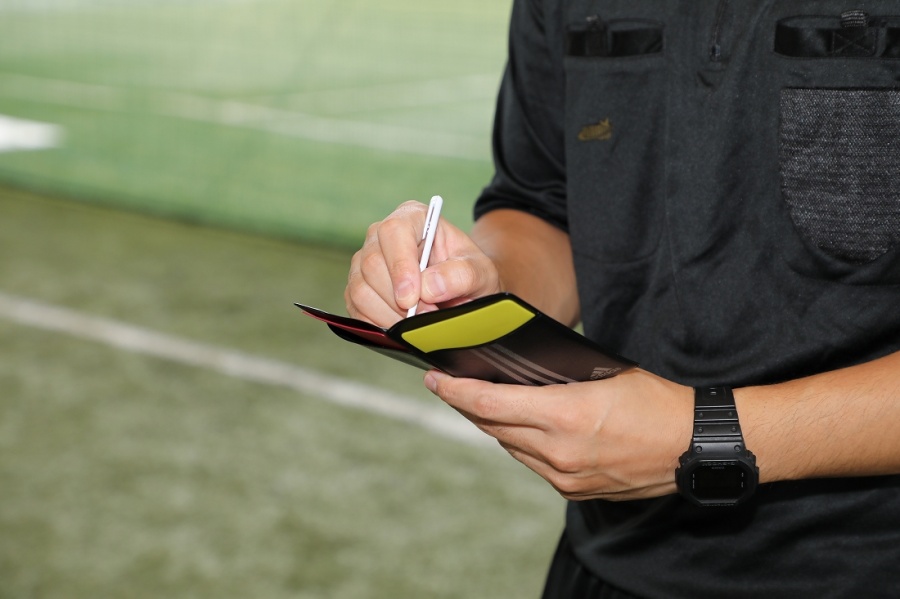 ハンドに関係する「腕」とは脇の下の一番奥の場所から下